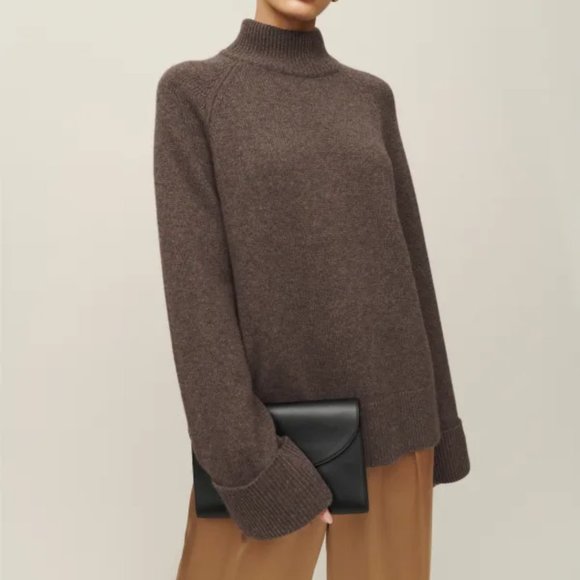 Reformation - Garrett Cashmere Oversized Turtleneck (Color: Hedgerow) - Picture 1 of 3